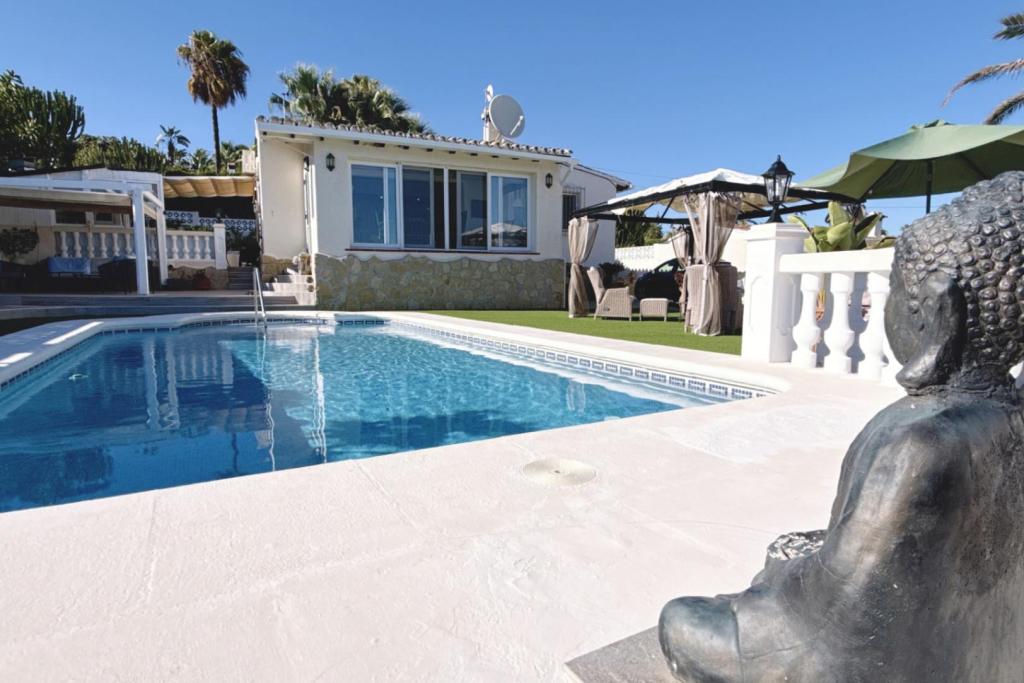 3 bed villa in Moraira