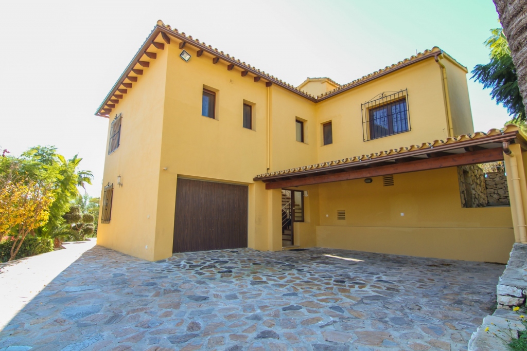 7 bed villa in Moraira