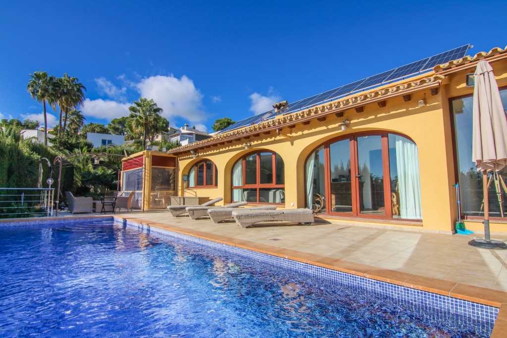 7 bed villa in Moraira