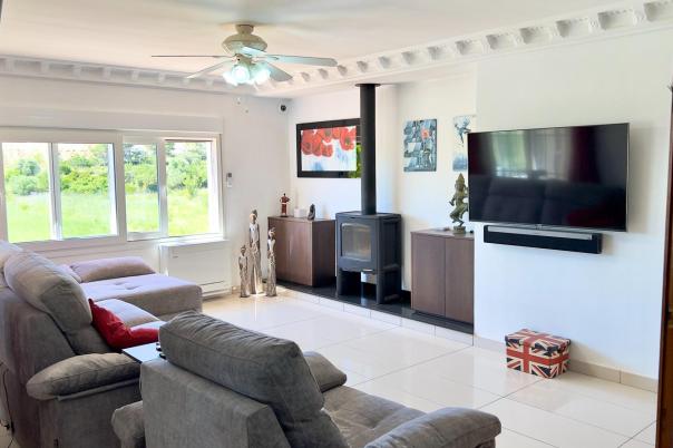 6 bed villa in Moraira