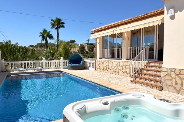 6 bed villa in Moraira