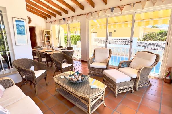 6 bed villa in Moraira
