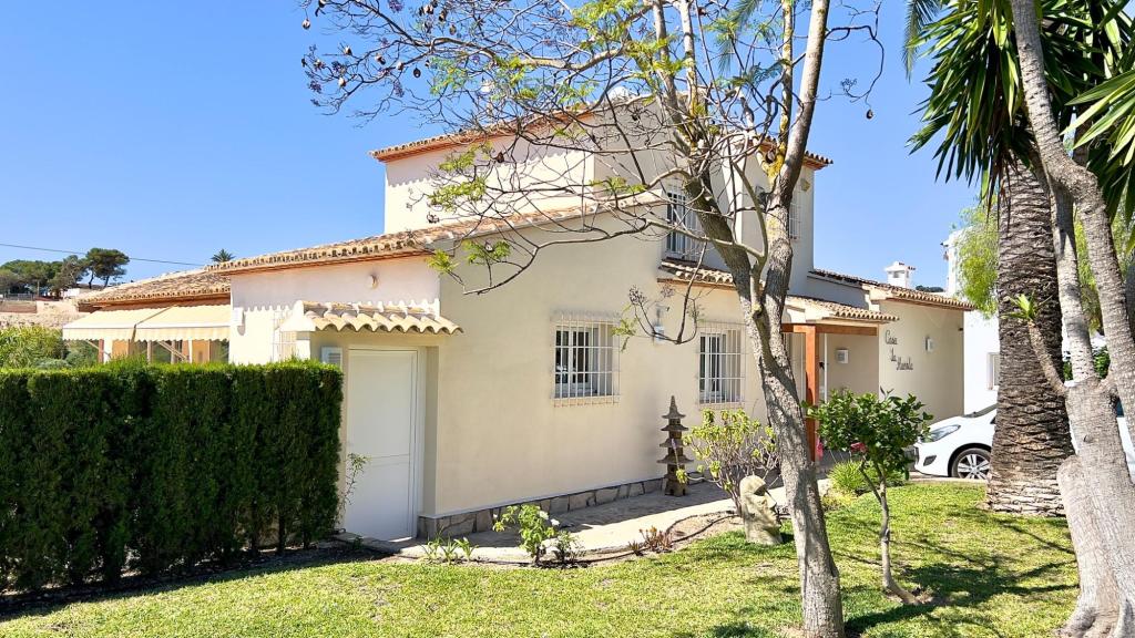 6 bed villa in Moraira