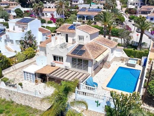 6 bed villa in Moraira