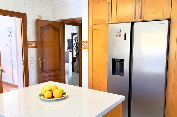 6 bed villa in Moraira