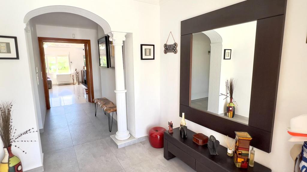 6 bed villa in Moraira