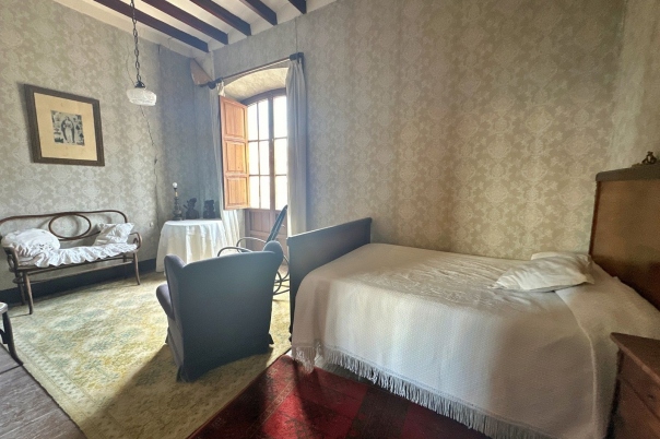 6 bed town_house in Benissa