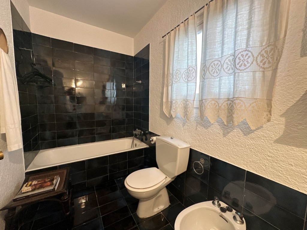 6 bed town_house in Benissa