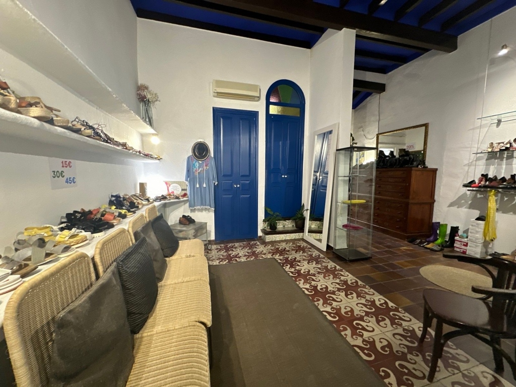 6 bed town_house in Benissa