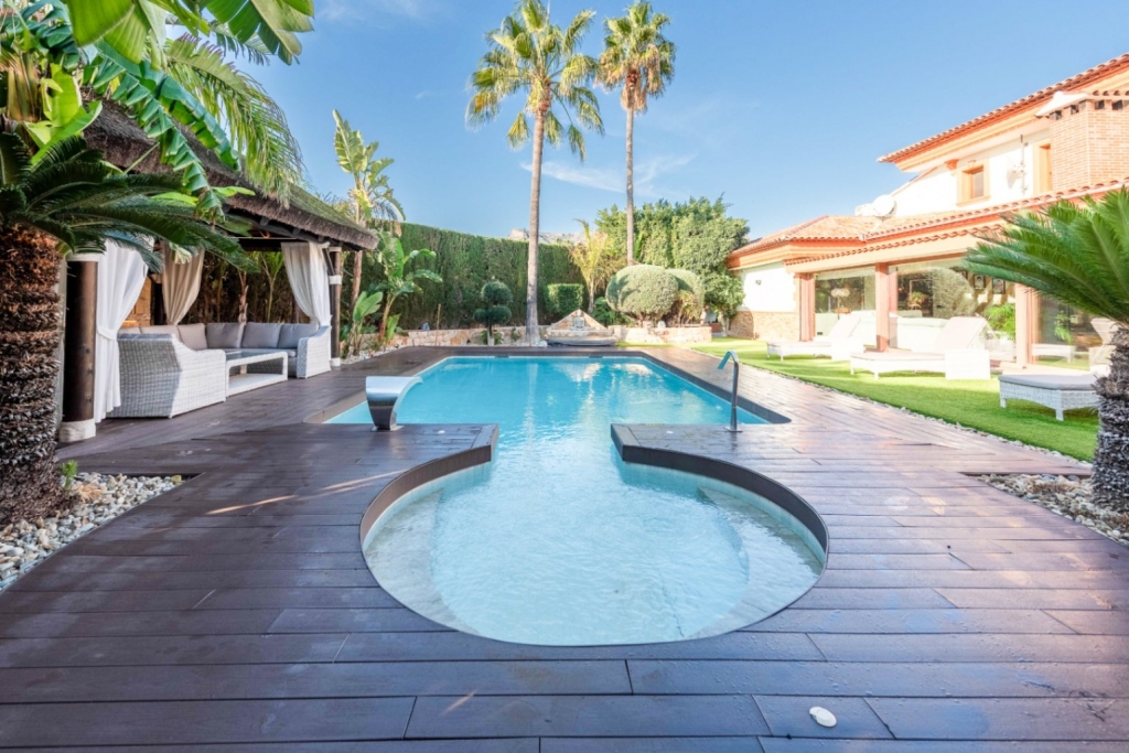 4 bed villa in Calpe