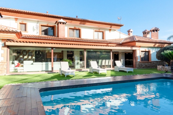 4 bed villa in Calpe