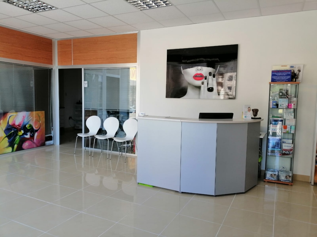 OdontoSmile - Calpe Dentist
