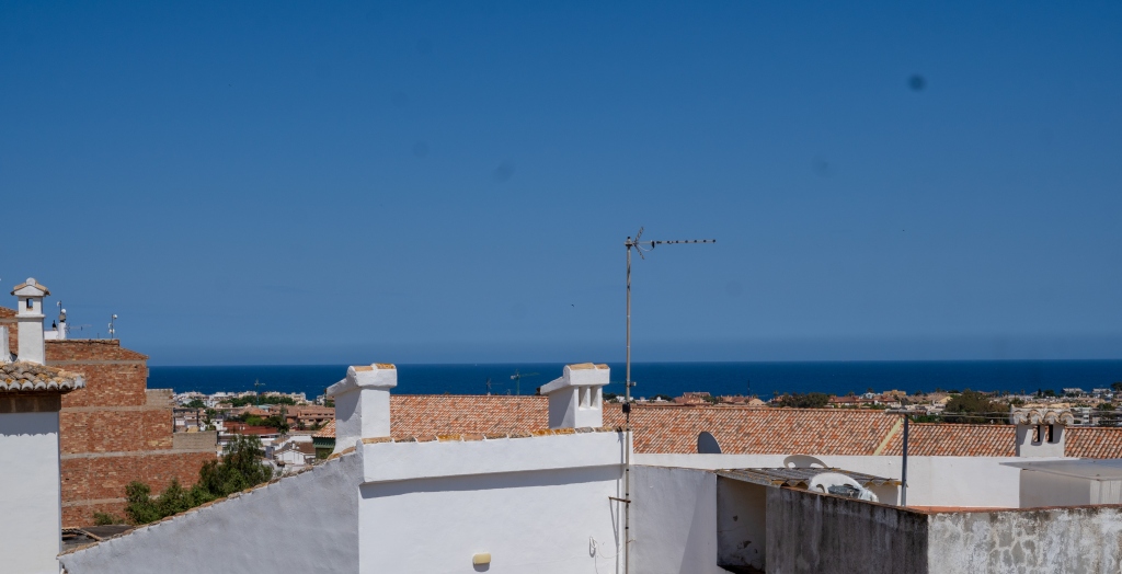 5 bed commercial in Javea