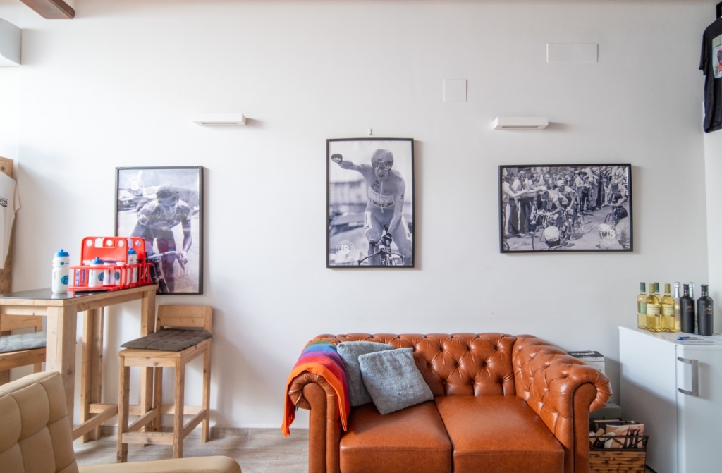 5 bed commercial in Javea