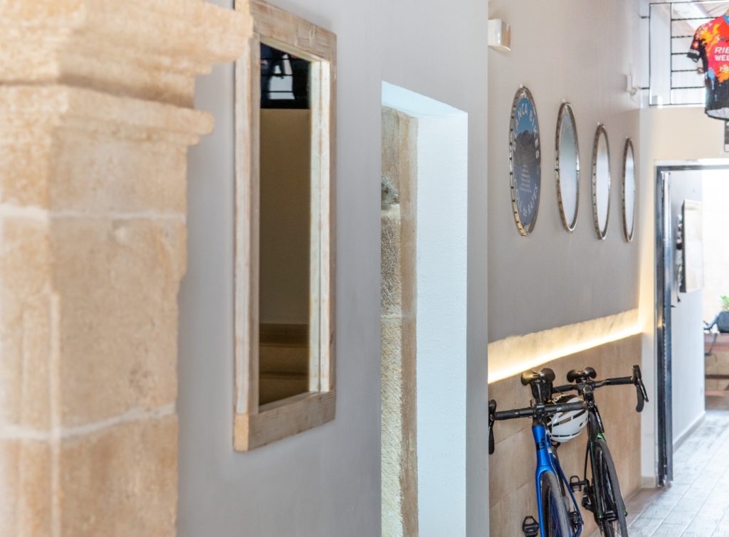 5 bed commercial in Javea