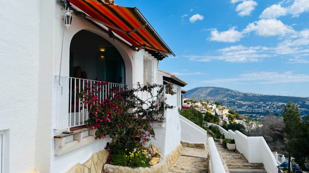 2 bed villa in Moraira
