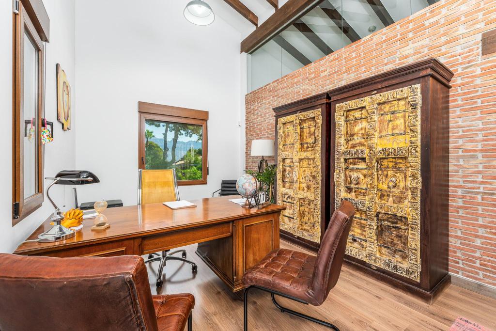 5 bed villa in Alfaz del Pi