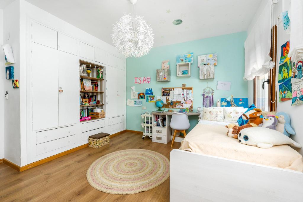 5 bed villa in Alfaz del Pi