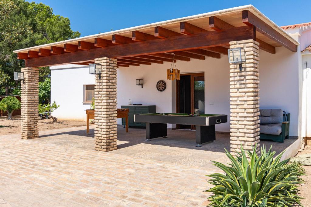 5 bed villa in Alfaz del Pi