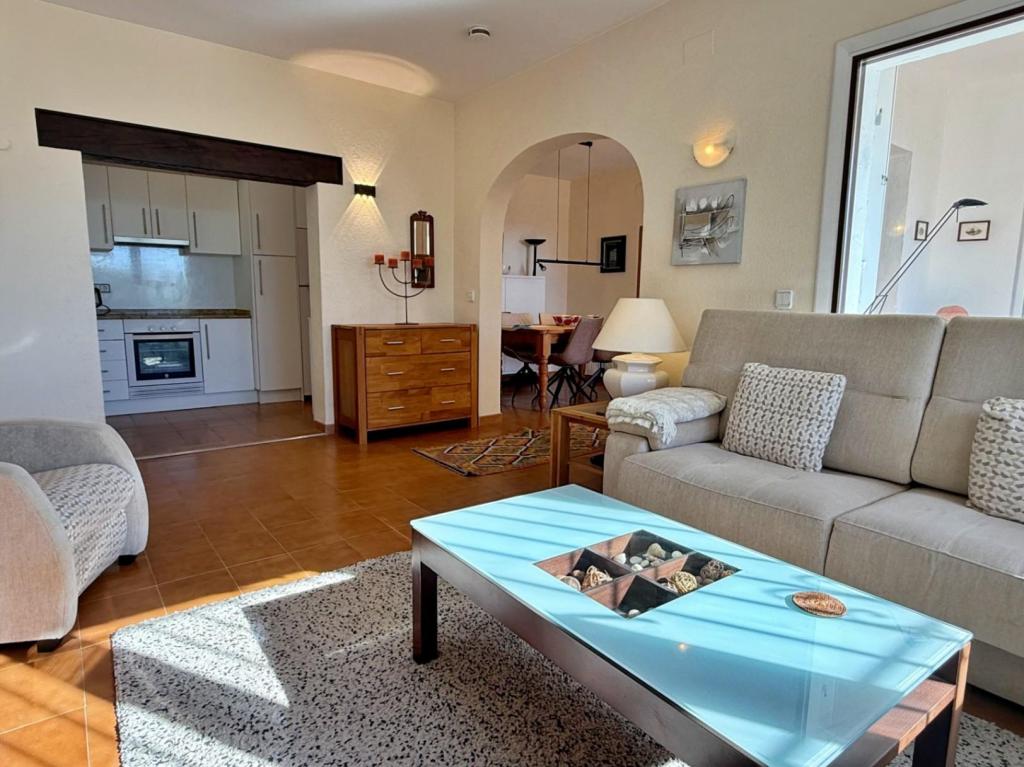 2 bed apartment in Moraira