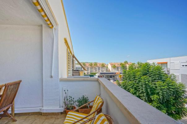2 bed apartment in Jávea
