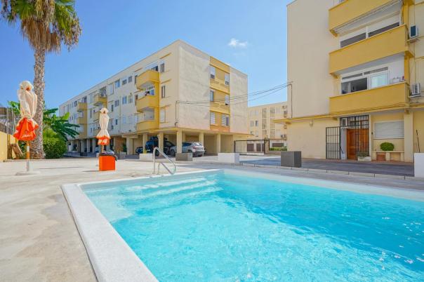 2 bed apartment in Jávea