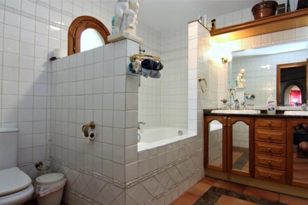 8 bed villa in Benissa