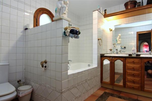 8 bed villa in Benissa