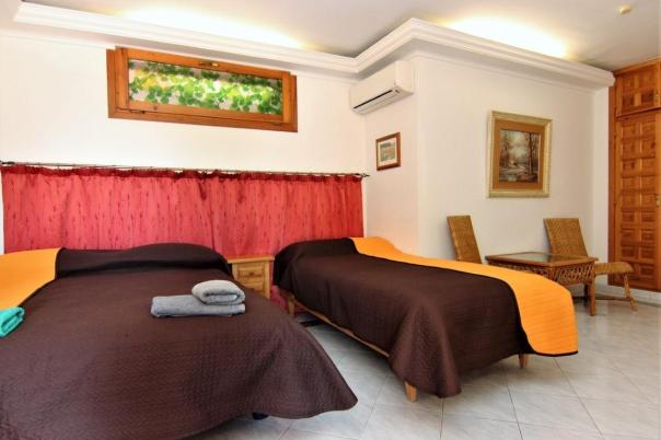 8 bed villa in Benissa