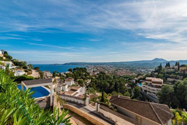 4 bed villa in Jávea