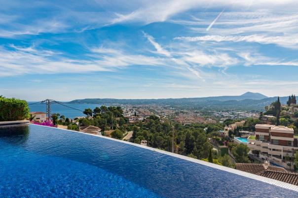 4 bed villa in Jávea