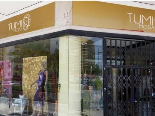 Tumi - clothing & fashion