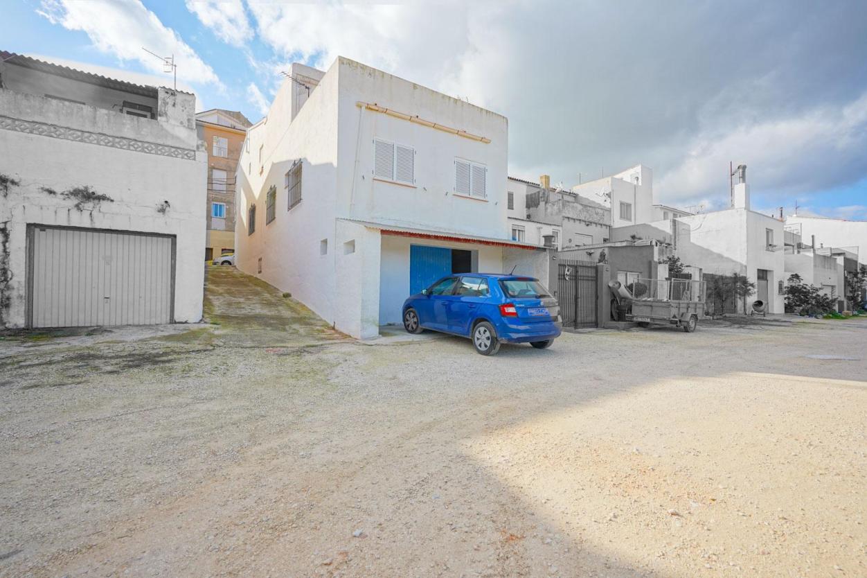 7 bed town_house in Benissa