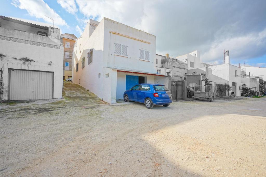 7 bed town_house in Benissa