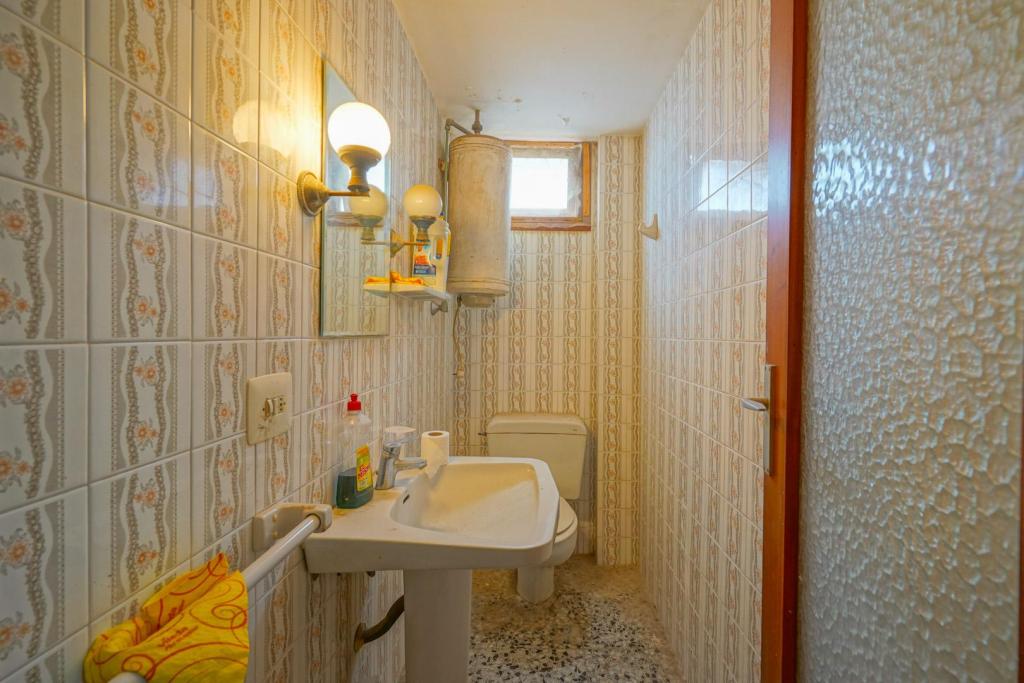 7 bed town_house in Benissa