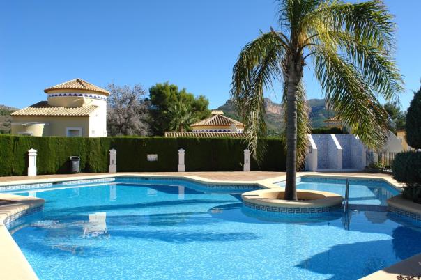 3 bed villa in Denia