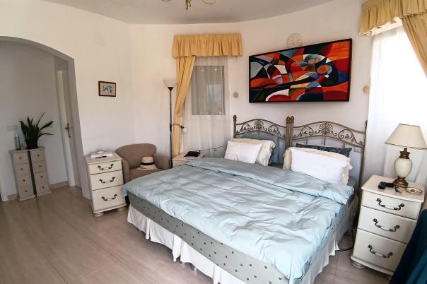 3 bed villa in Denia