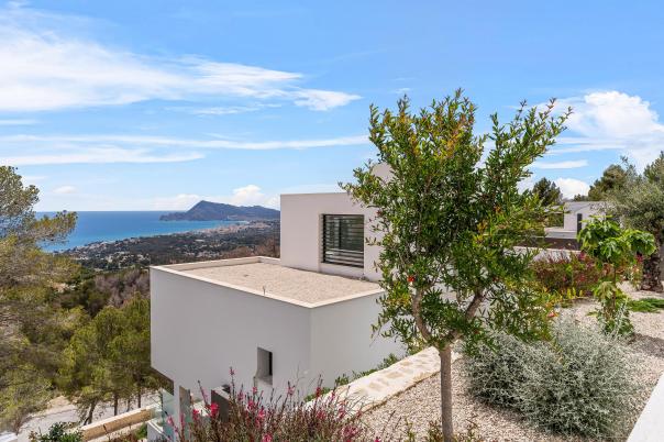 4 bed villa in Altea
