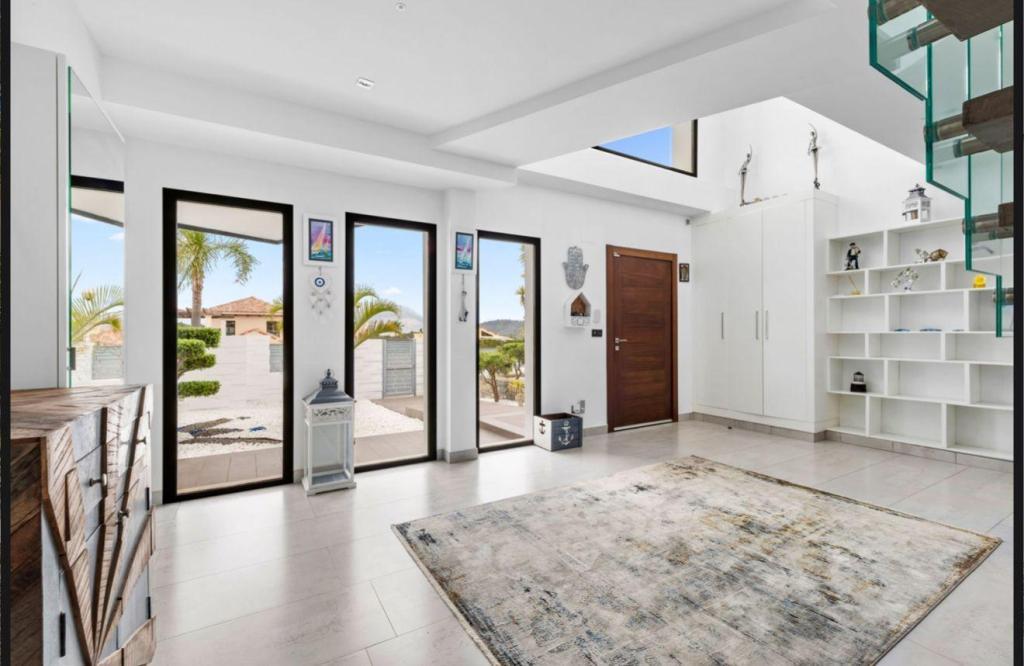 5 bed casa / chalet in Jávea