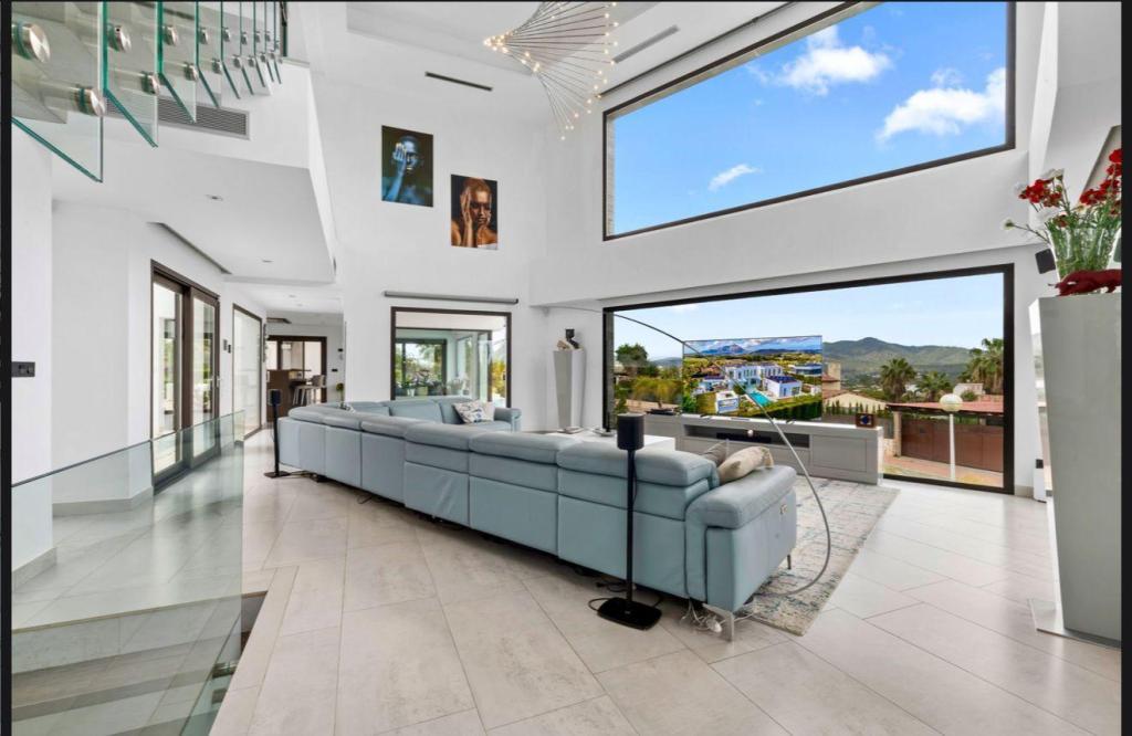 5 bed casa / chalet in Jávea