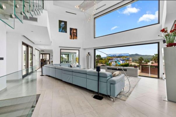 5 bed casa / chalet in Jávea