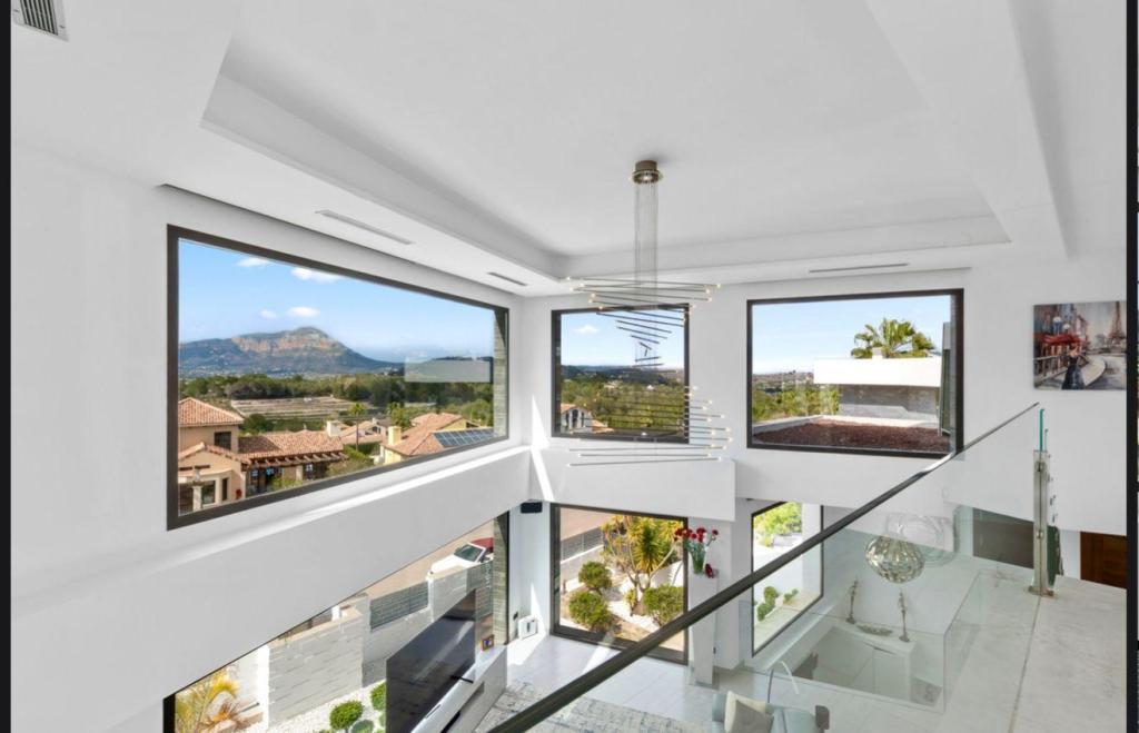 5 bed casa / chalet in Jávea