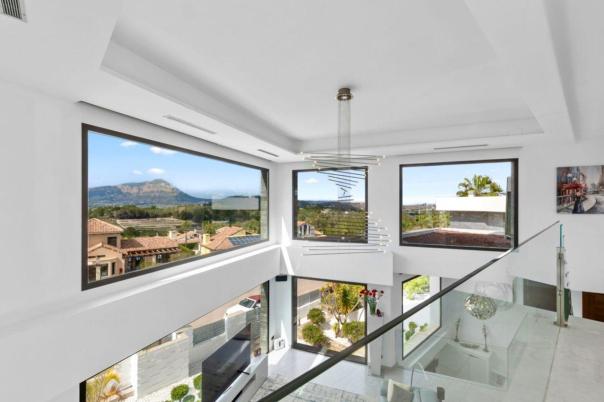 5 bed casa / chalet in Jávea