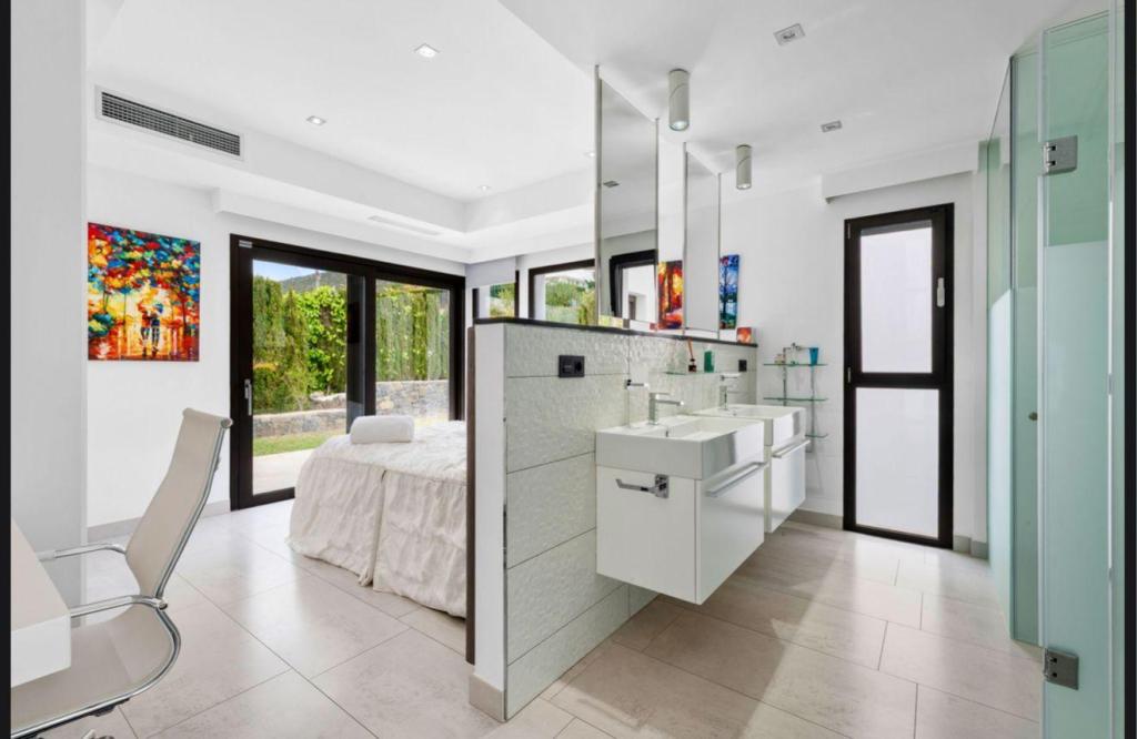 5 bed casa / chalet in Jávea