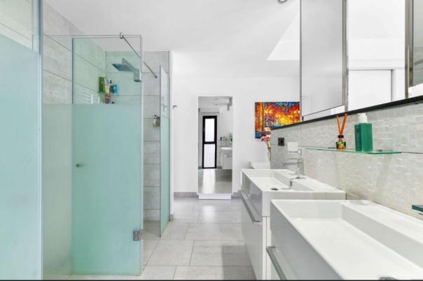5 bed casa / chalet in Jávea