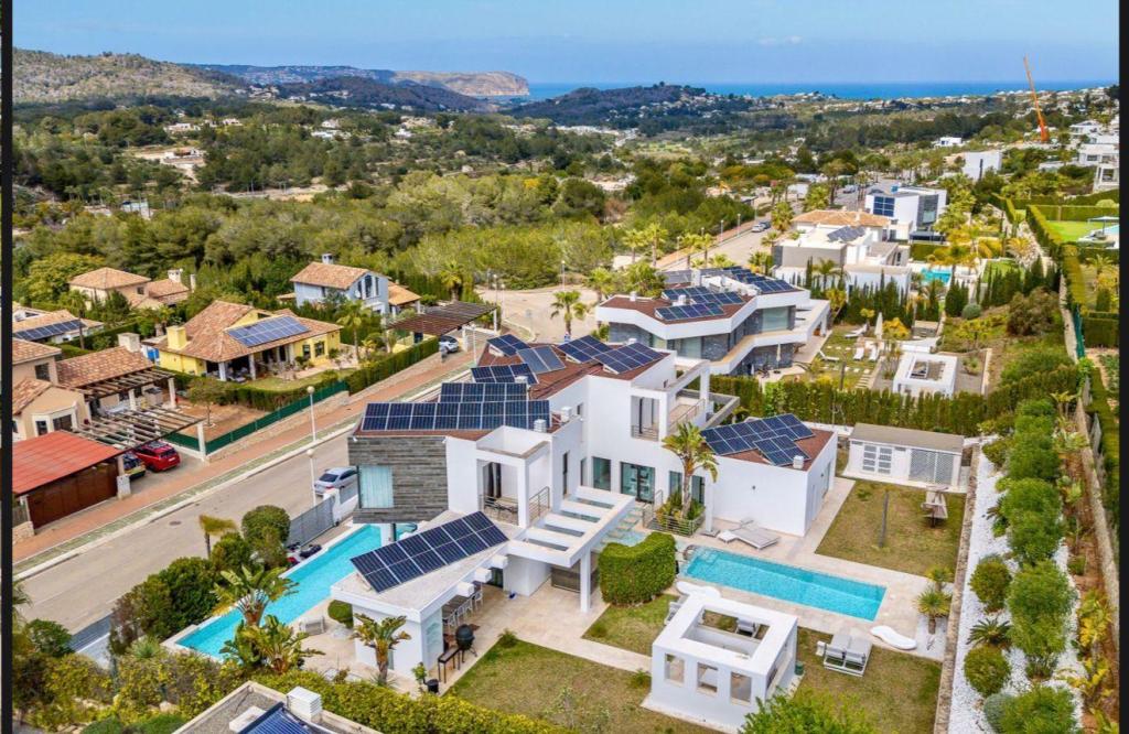 5 bed casa / chalet in Jávea