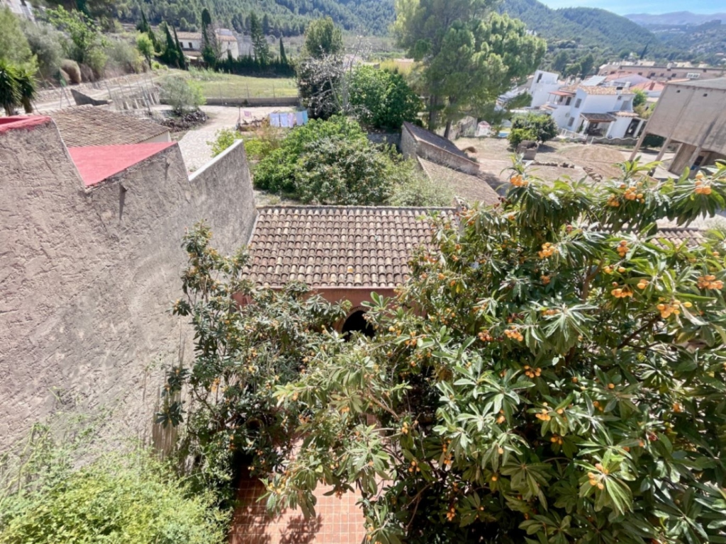5 bed town_house in Orba