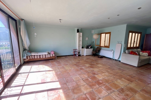 5 bed town_house in Orba
