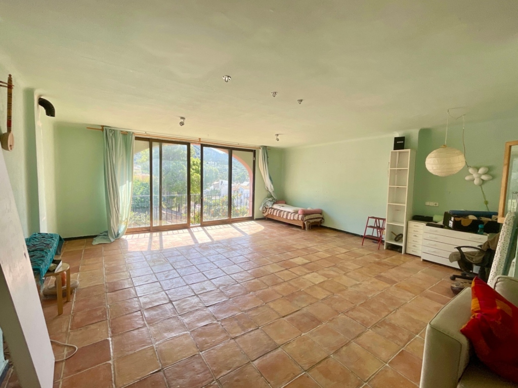 5 bed town_house in Orba