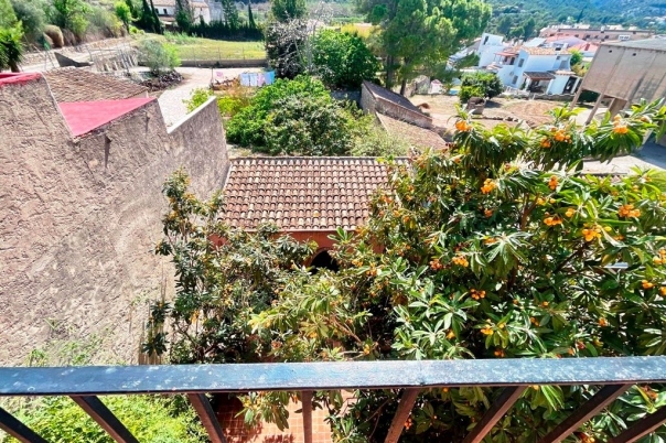 5 bed town_house in Orba